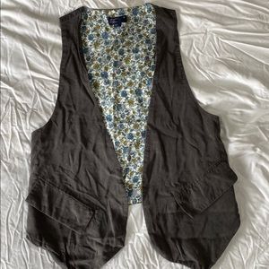 American Eagle Light Gray Vest